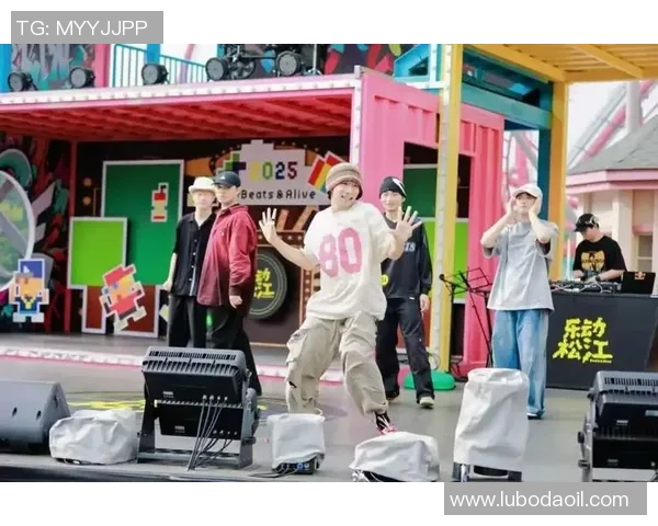 上海街舞队在世界滑板锦标赛中的技术表现与创新风采分析 上海街舞队在世界滑板锦标赛中的技术表现与创新风采分析